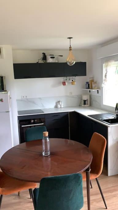 Appartement Lumineux De 60M2 Guer Экстерьер фото